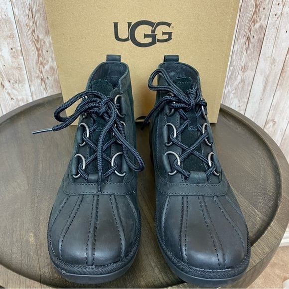 UGG Heather Leather Waterproof Lace Up Boot Size 6 Women - Picture 2 of 14